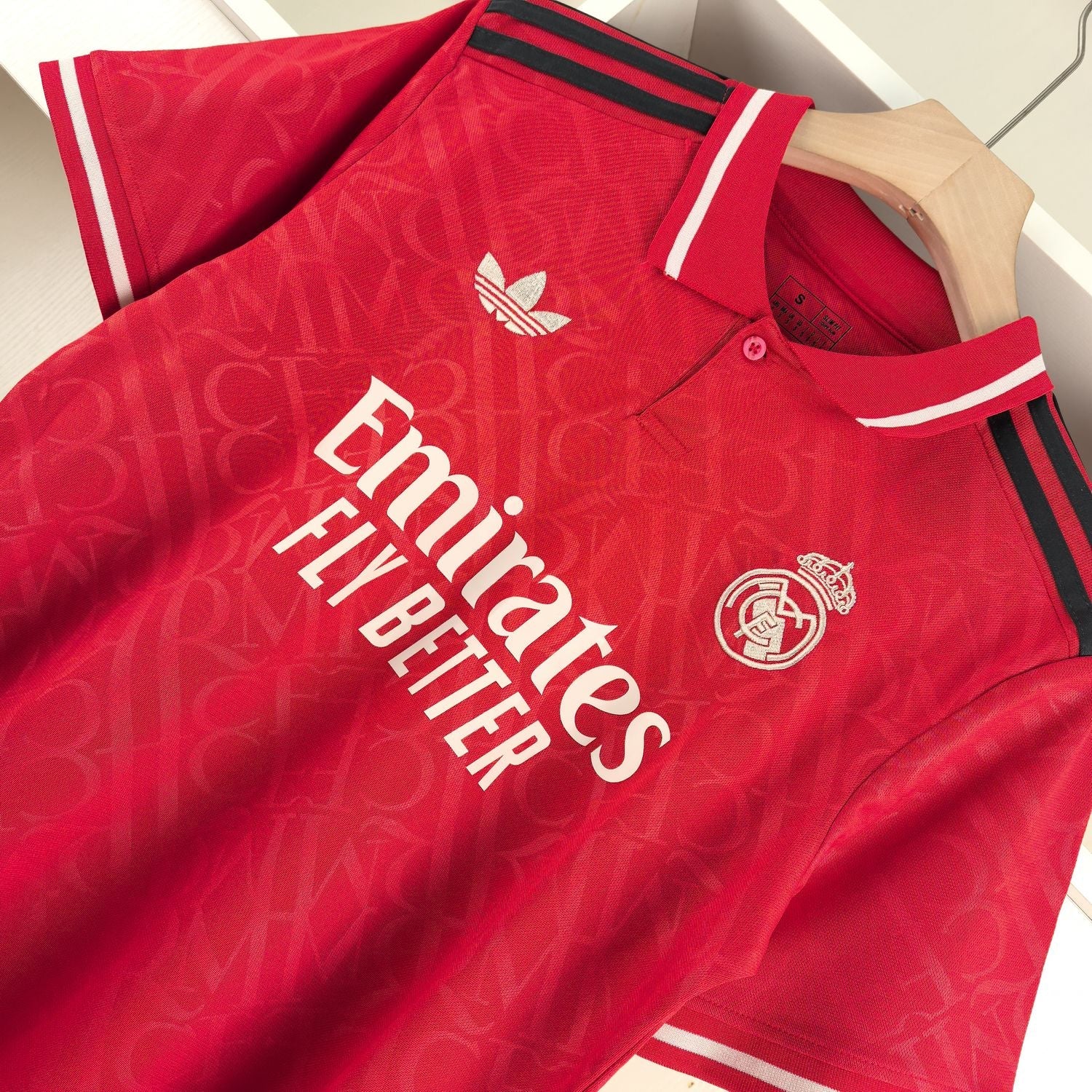 Jersey 24/25 Real Madrid Red Special