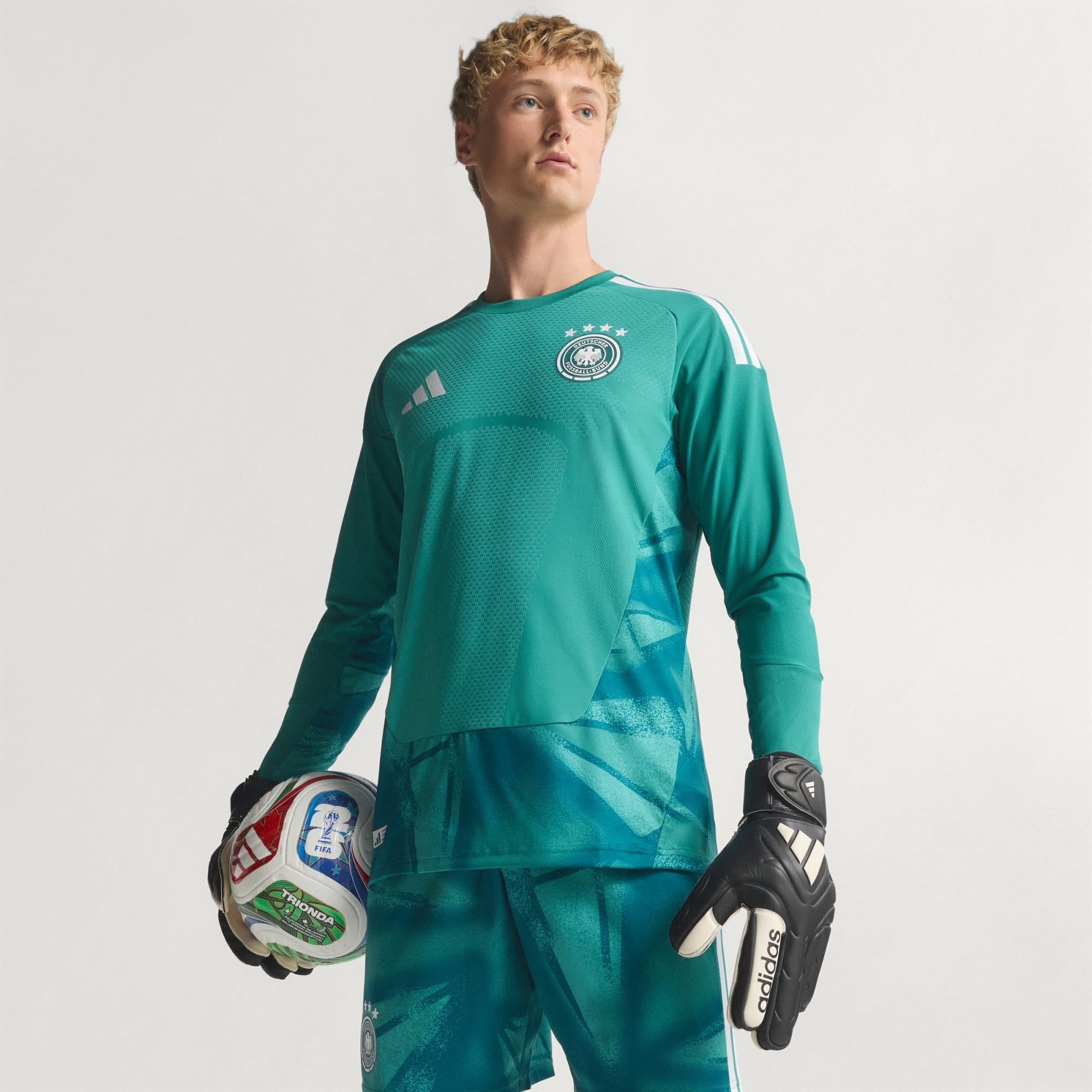 Jersey Germany 2026 Goalkeeper Home Longsleeve WorldCup