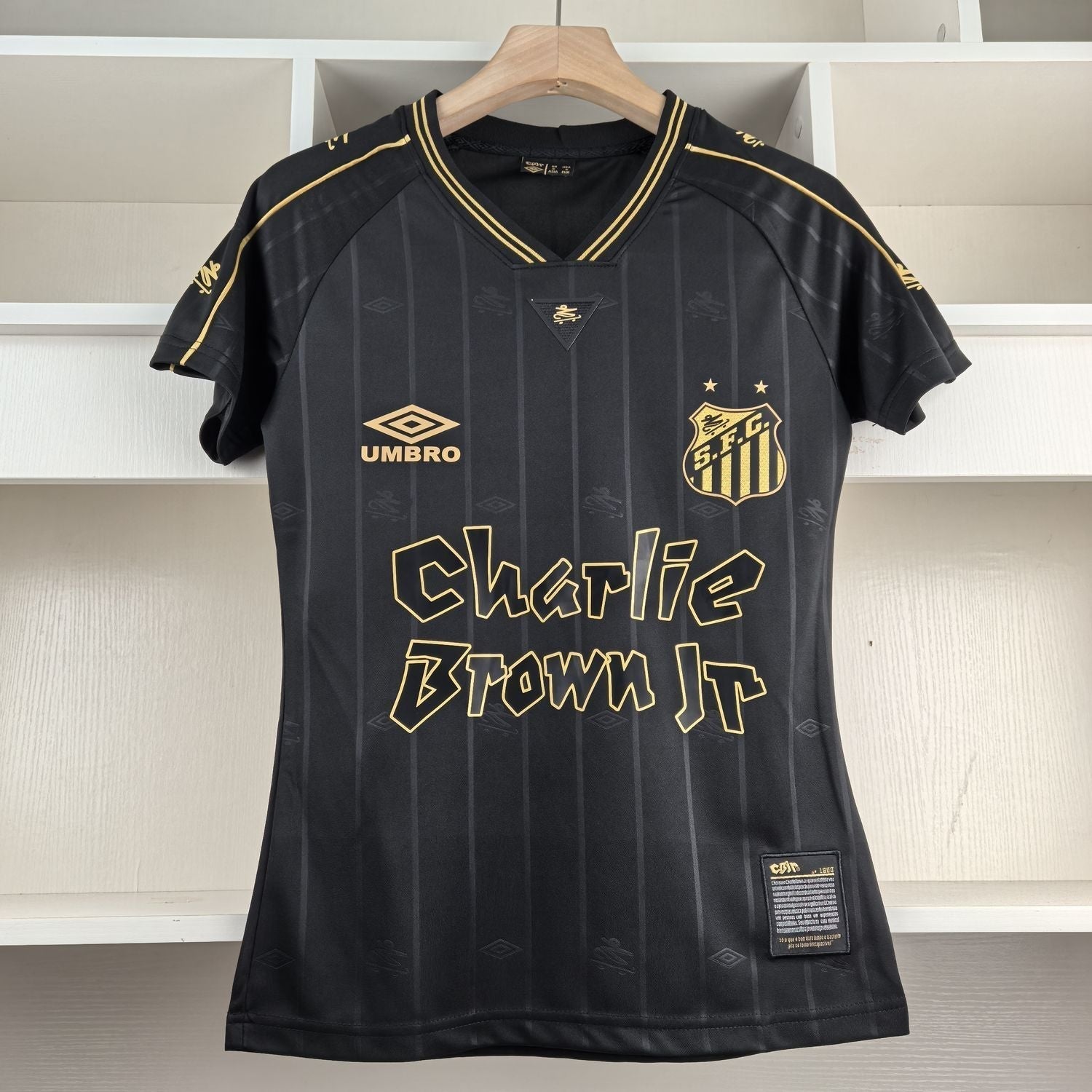Jersey do Santos Charlie Brown 24/25 – Damen