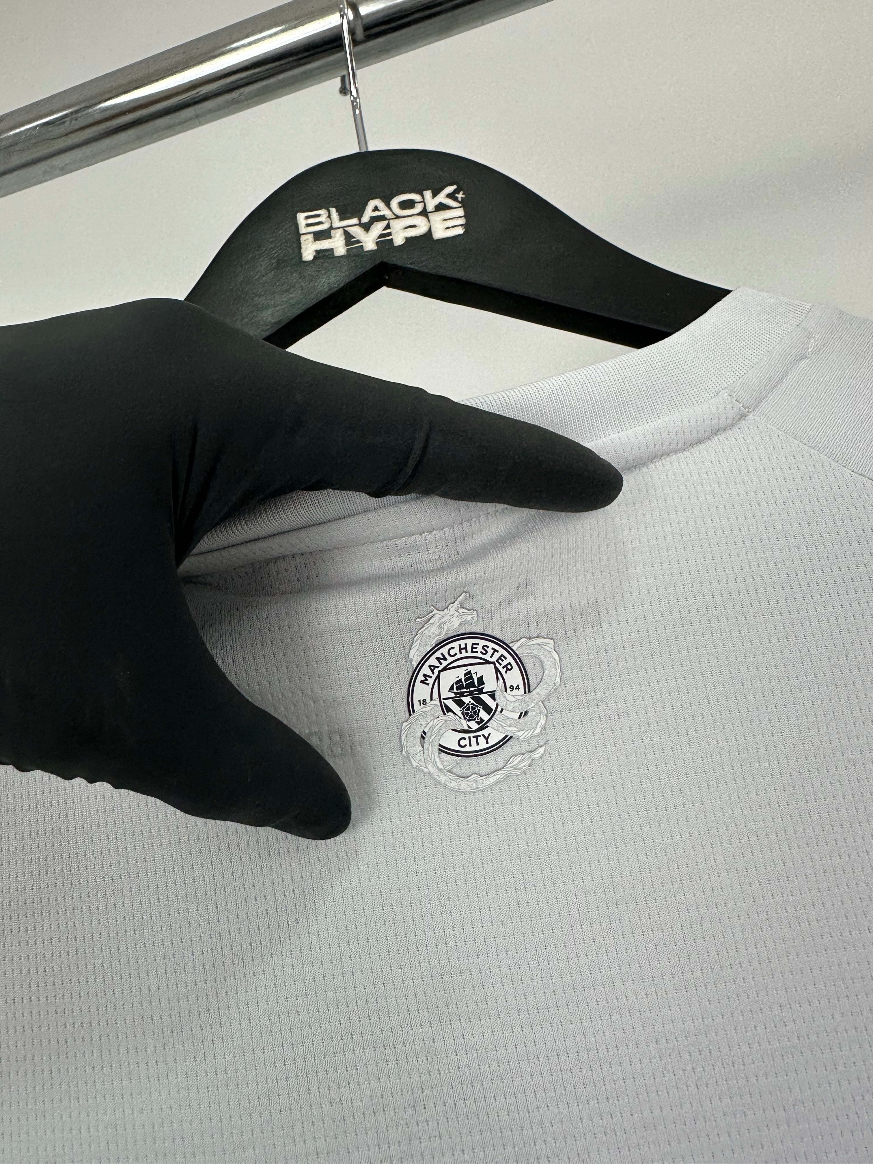 Jersey Manchester City “Ano do Dragão de Madeira” 24/25 s/n° Torcedor Masculina - Gray