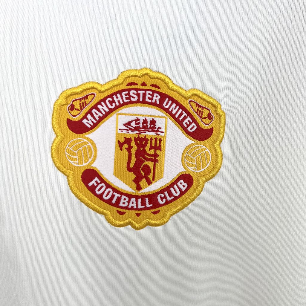 Manchester United Trikot Nr. 24/25 Sonderedition Weiß