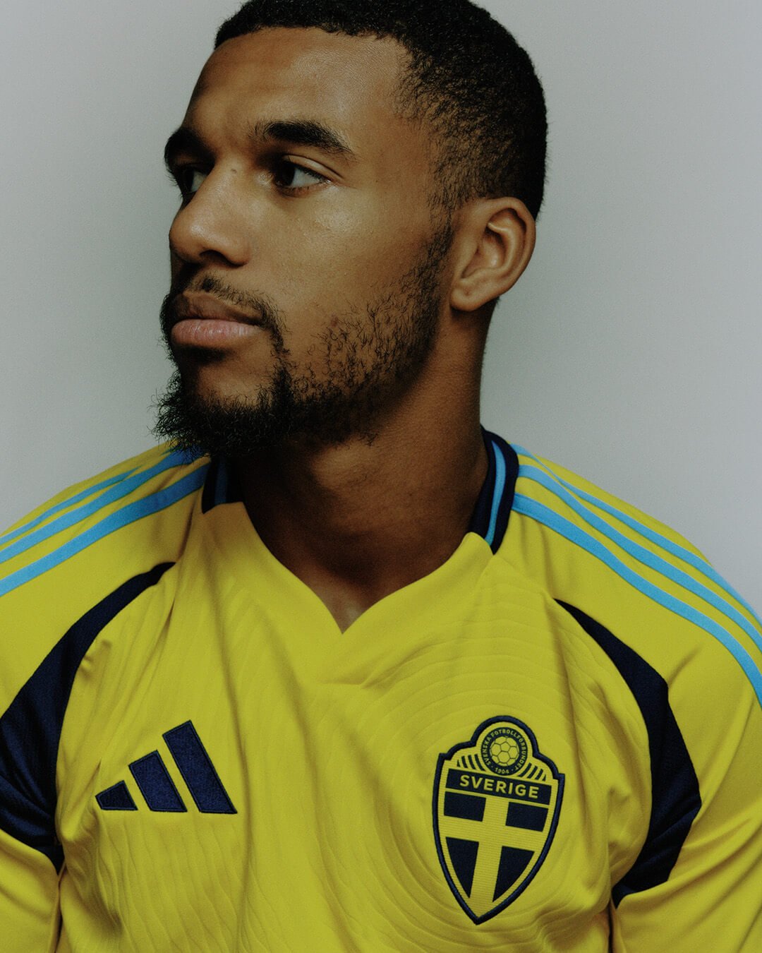 Jersey Suécia Home 24/25 s/n° Torcedor Adidas Masculino - Amarelo