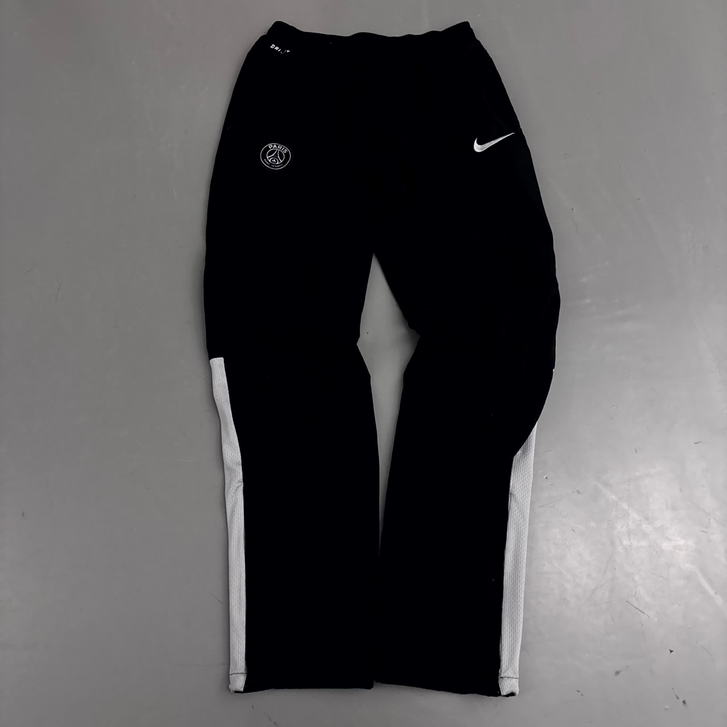 Nike x PSG Vintage Jacket 2018/19