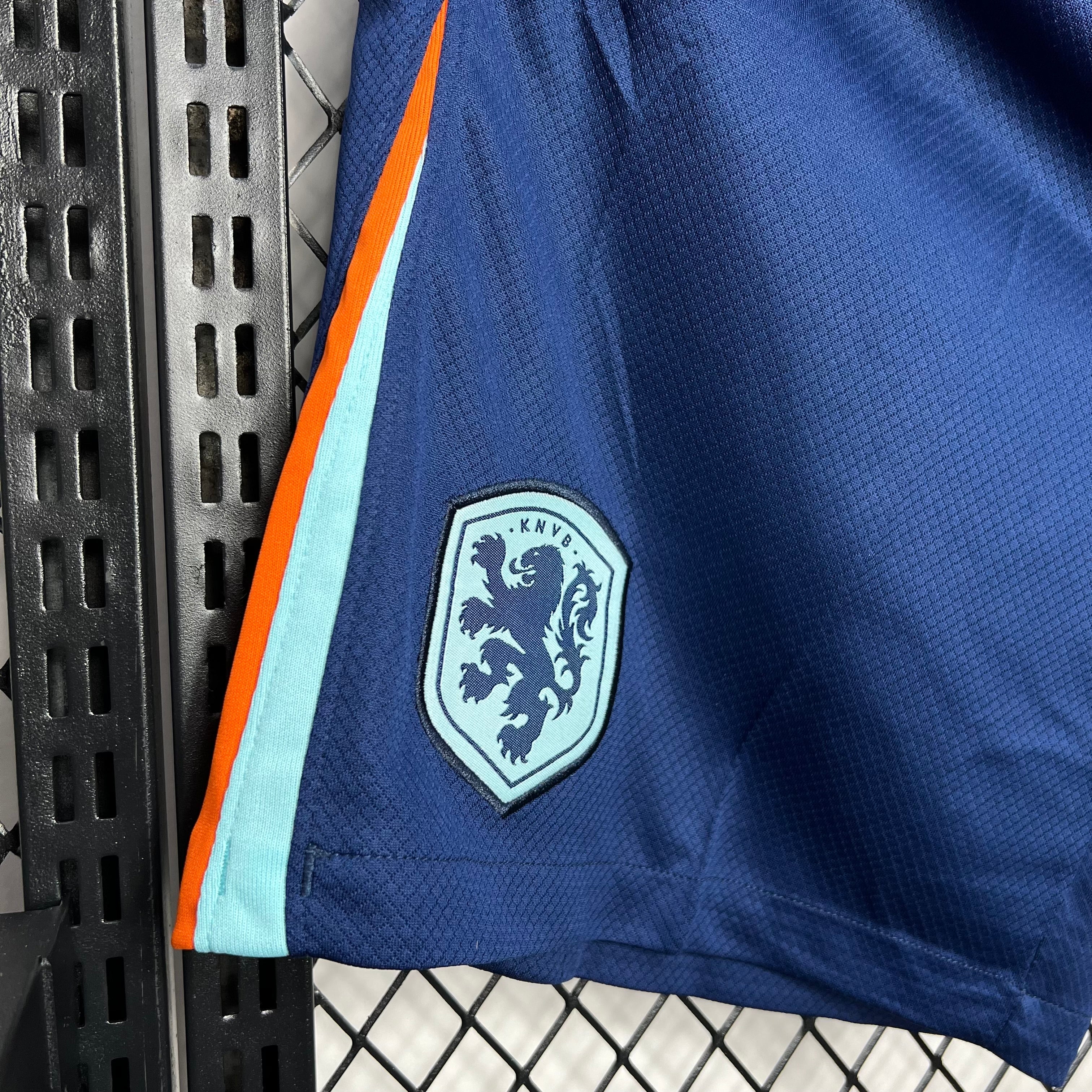 Shorts Netherlands 2024/25 Away