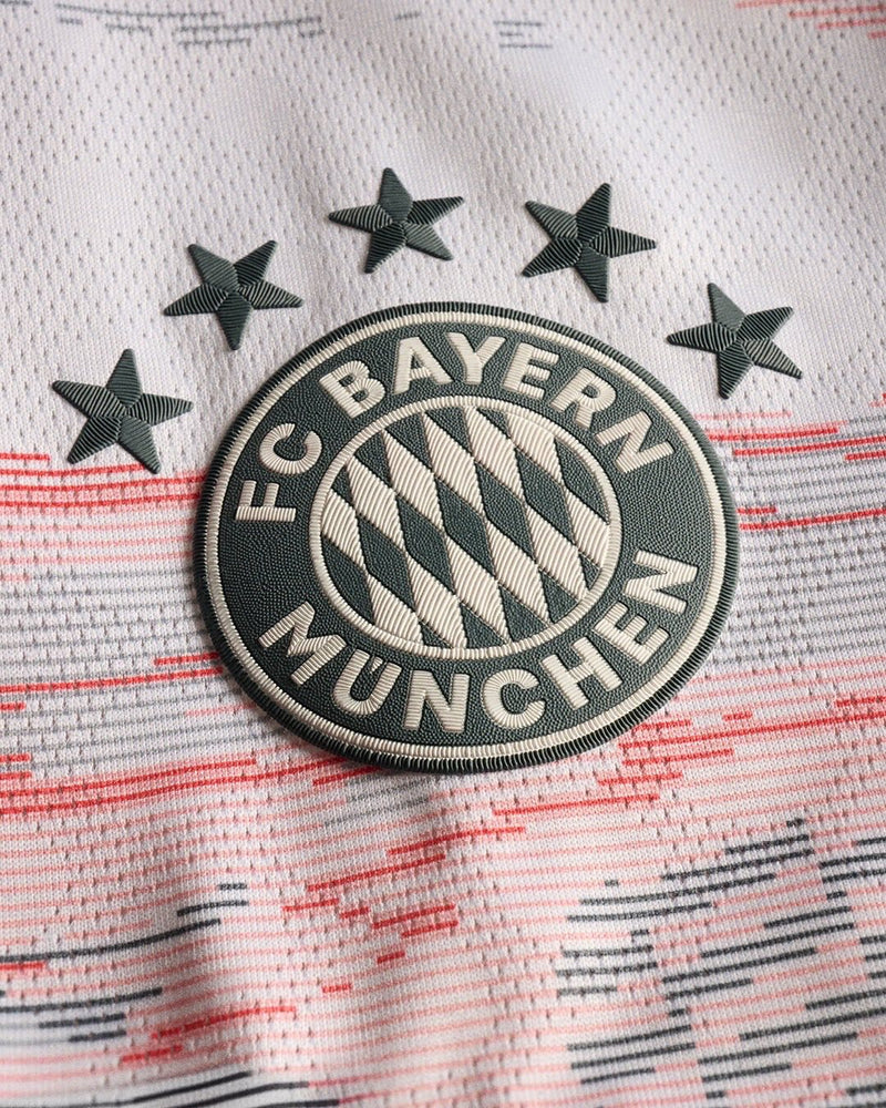 Jersey Feminina Bayern Munich 25/26 Away