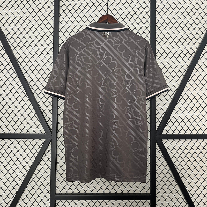 Jersey 24∕25 Real Madrid third away