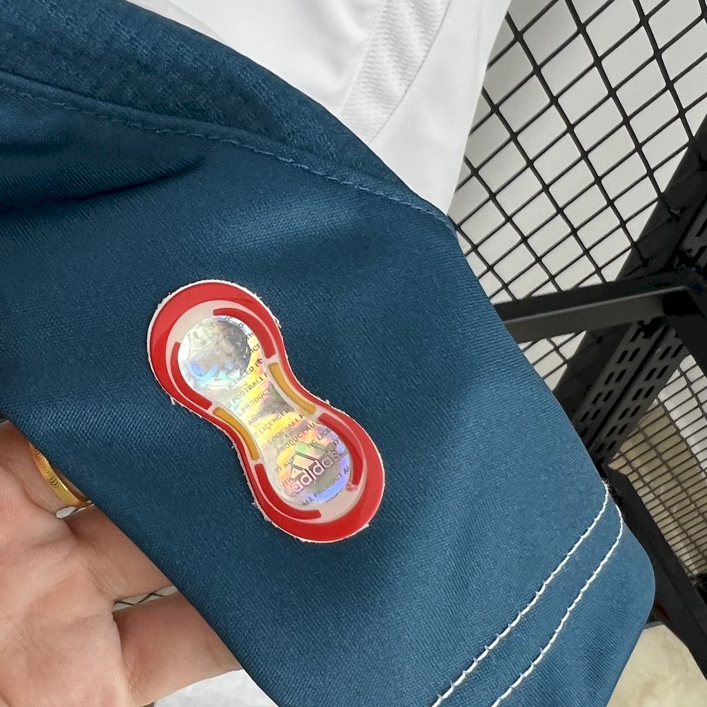 Jersey do Liverpool Retro 2006/07 Away