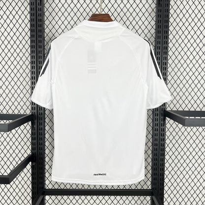 Jersey do Real Madrid Retrô 2005/06 Home