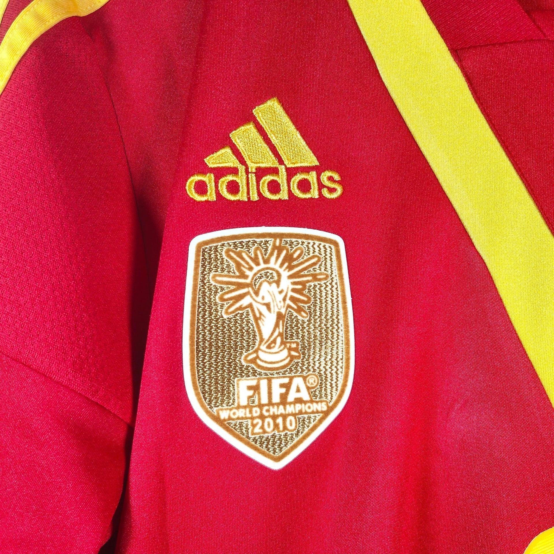 Jersey Xavi Spain 2010 Legend