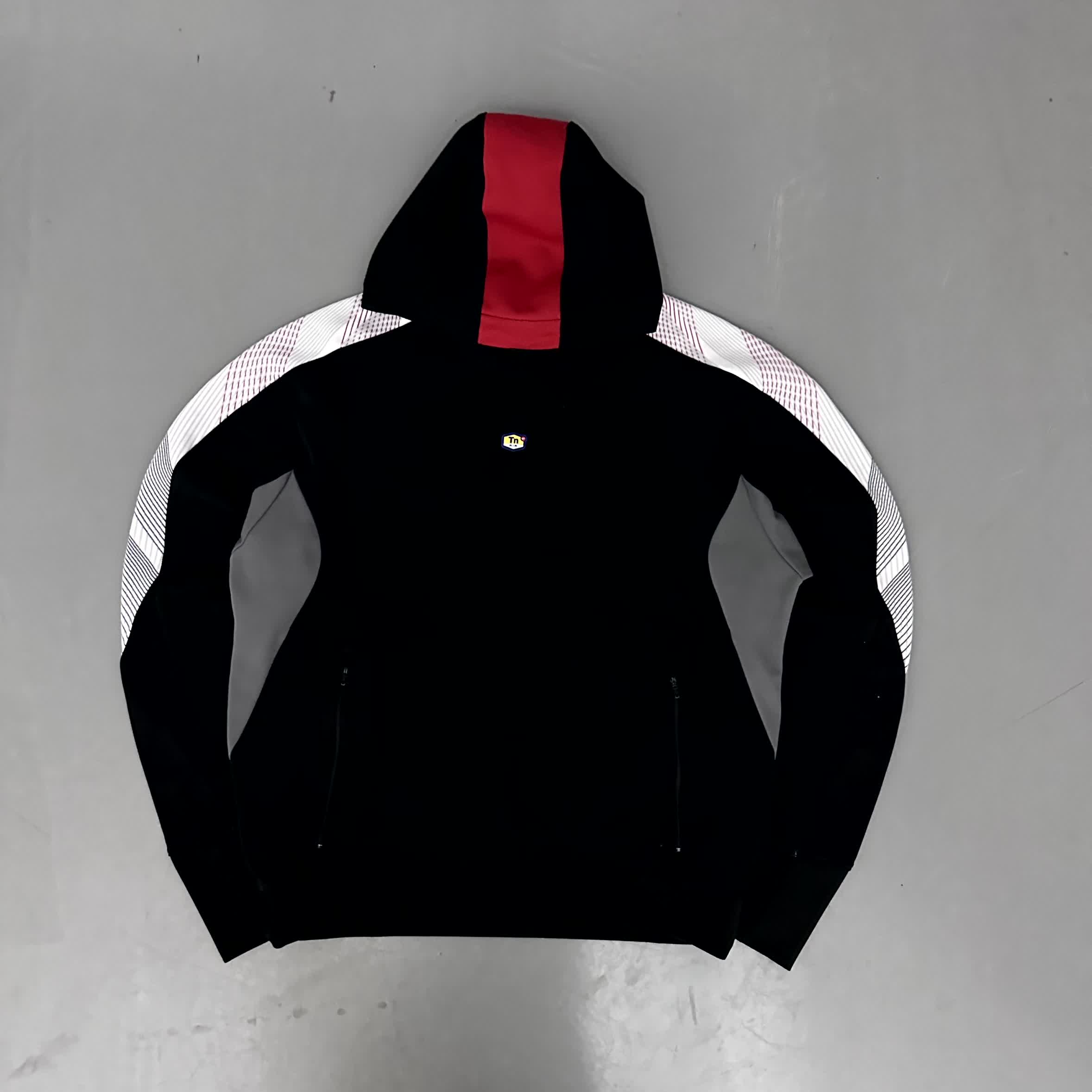 ナイキ TN ビンテージジャケット