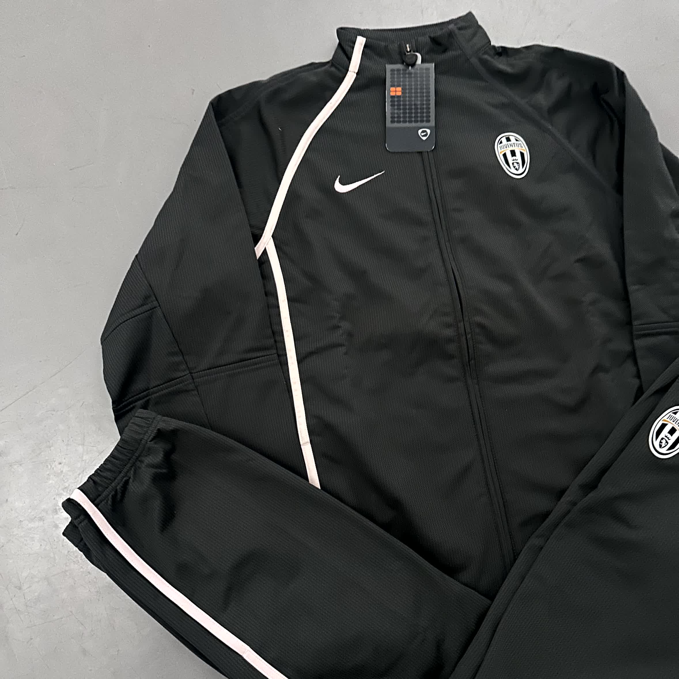 Nike x Juventus Turin Vintage Jacket 2010/11