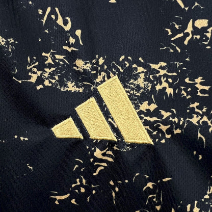 Real Madrid 24∕25 Black Special Edition