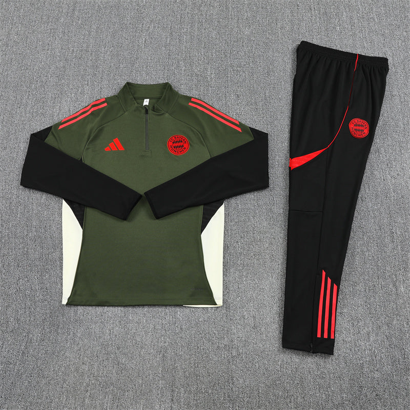 Training Suit Bayern De Munique 25/26 - Winter